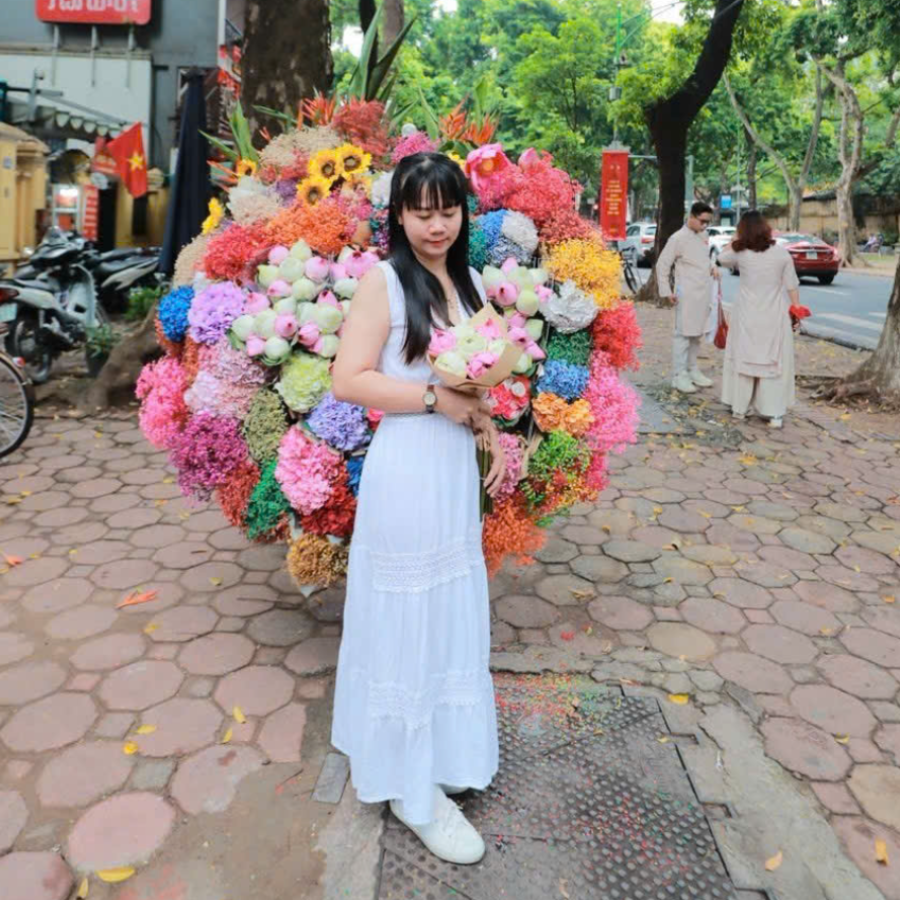 Ms Trang